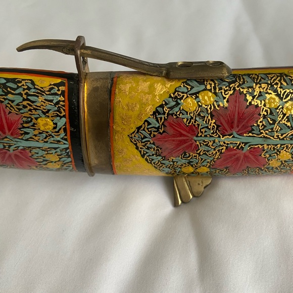 Vintage Fish Knife & Fork Carving Set in a fish shaped wood & brass stand - Picture 8 of 9